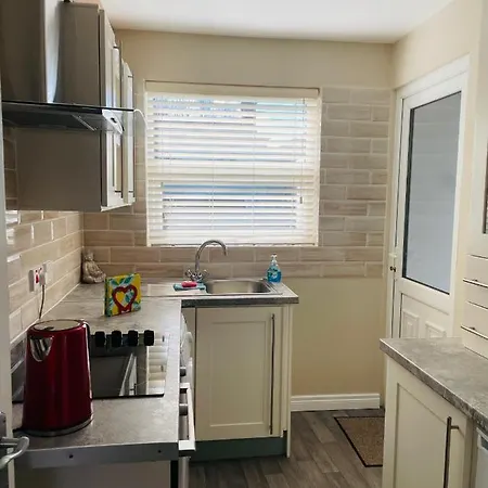 Malvern Apartment Londonderry Exterior photo