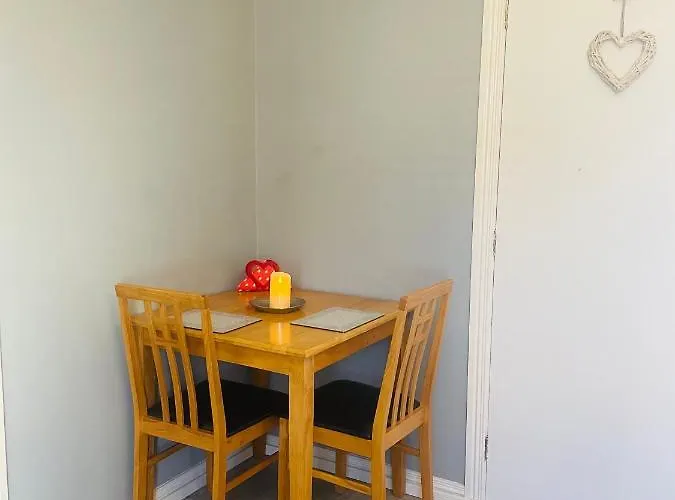 Malvern Apartment